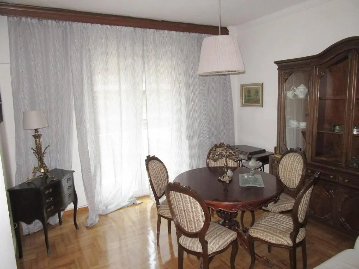 Luxurious Cozy Stay In The Heart Of The City Thessaloniki
