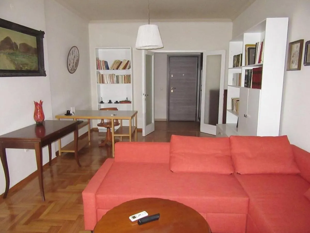 Luxurious Cozy Stay In The Heart Of The City Thessaloniki